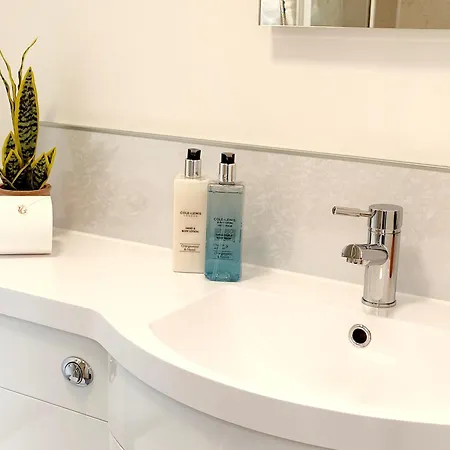 The Paddock Nyaraló